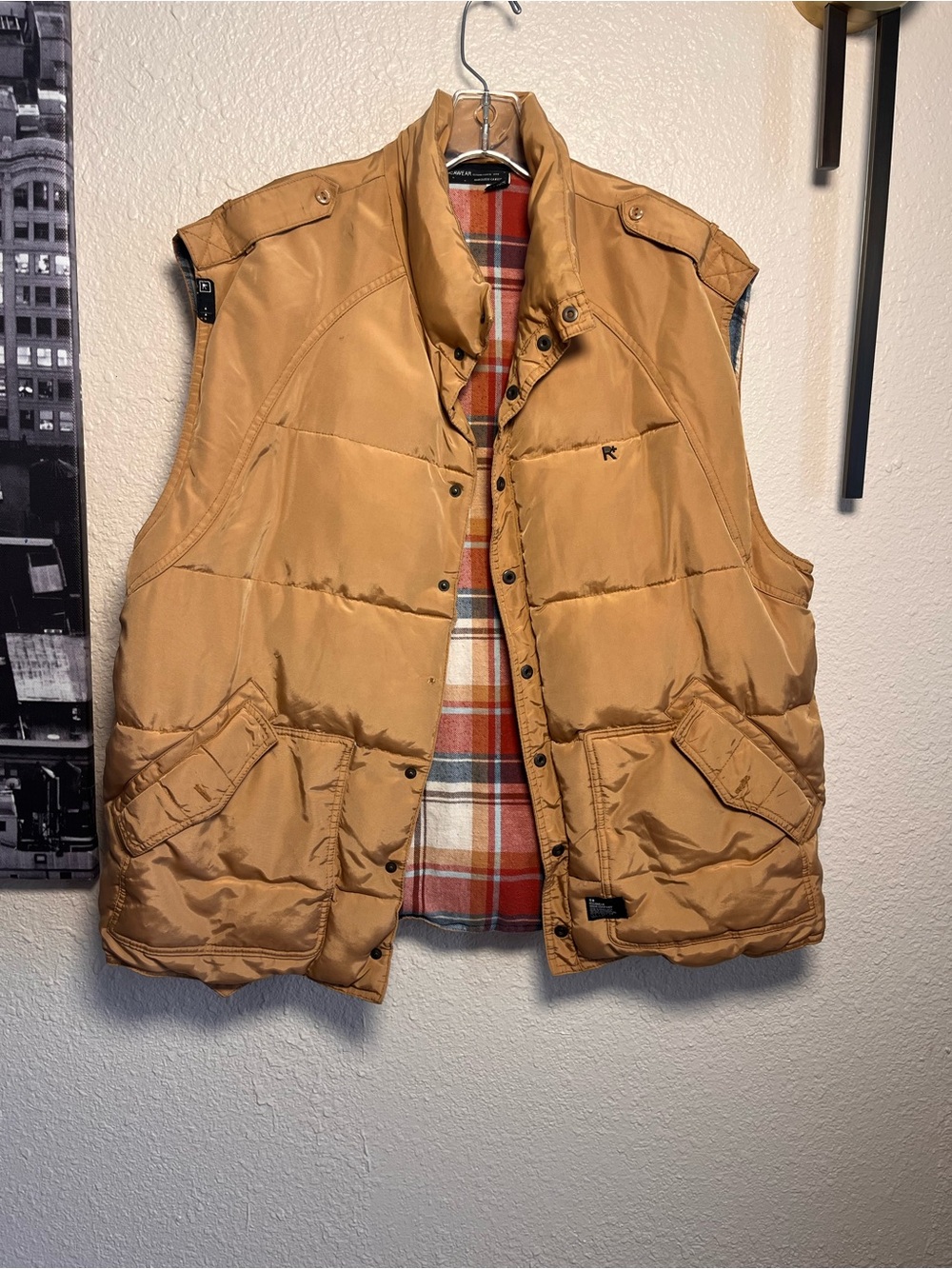 Vintage Rocawear Men's Quilted Puff Vest in Tan with Plaid Lining